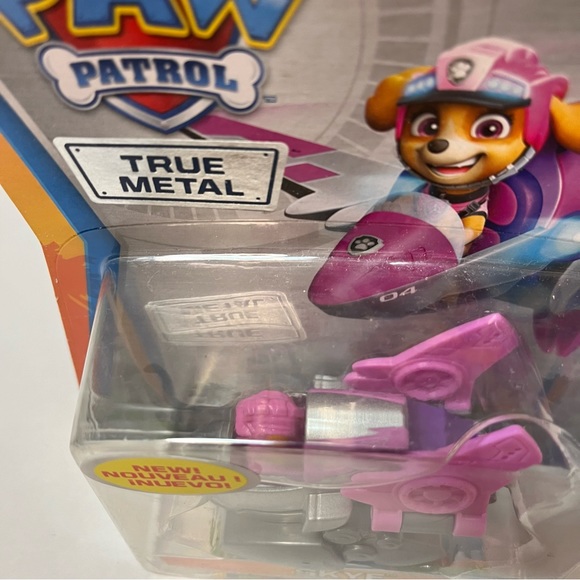 Nickelodeon Paw Patrol True Metal Skye Collectible New! - Picture 5 of 14